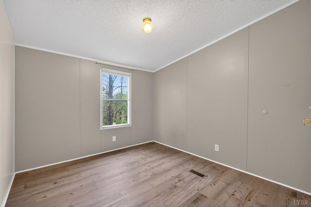 140 Garford Road, Madison Heights, VA 24572