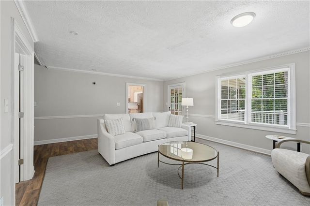 835 Lockriver Way, Lawrenceville, GA 30044