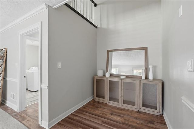 835 Lockriver Way, Lawrenceville, GA 30044