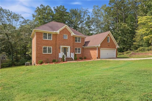 835 Lockriver Way, Lawrenceville, GA 30044