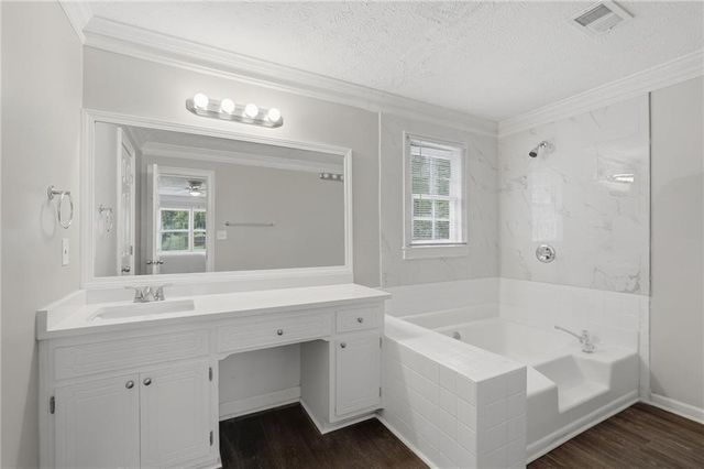 835 Lockriver Way, Lawrenceville, GA 30044