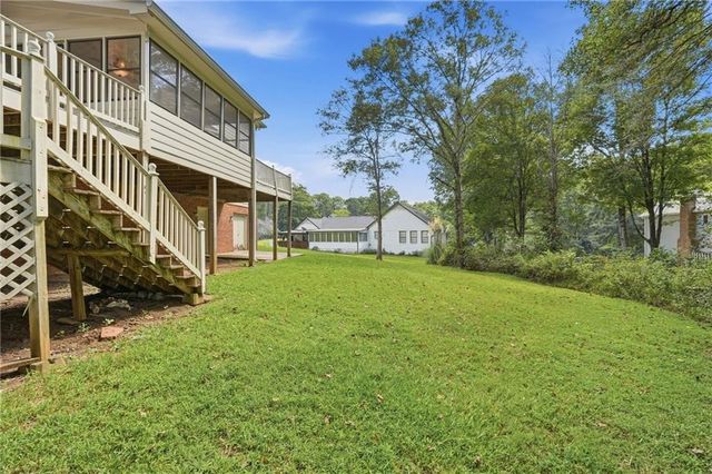 835 Lockriver Way, Lawrenceville, GA 30044