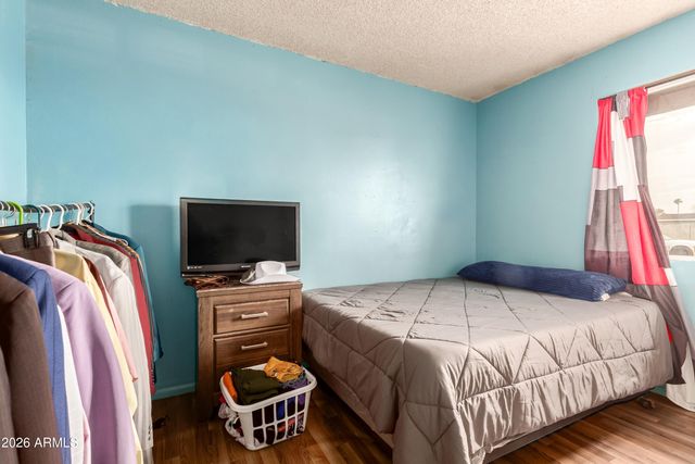5001 S 19TH Drive, Phoenix, AZ 85041