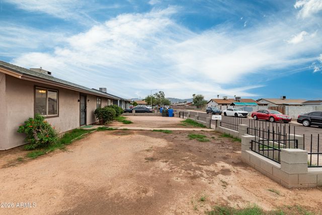 5001 S 19TH Drive, Phoenix, AZ 85041