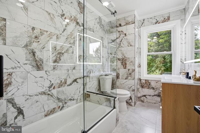 249 WASHINGTON LN, Jenkintown, PA 19046