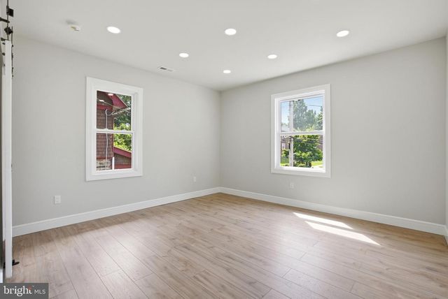 249 WASHINGTON LN, Jenkintown, PA 19046