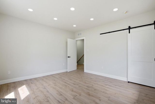 249 WASHINGTON LN, Jenkintown, PA 19046