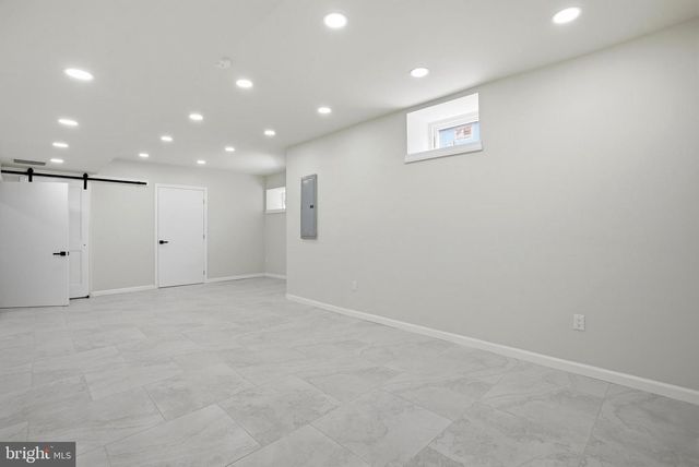 249 WASHINGTON LN, Jenkintown, PA 19046