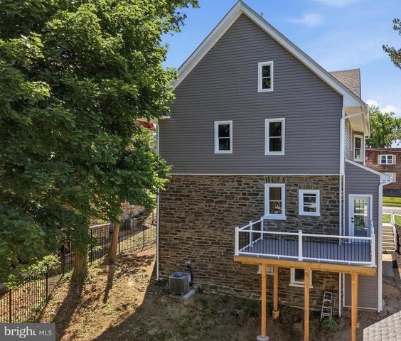 249 WASHINGTON LN, Jenkintown, PA 19046