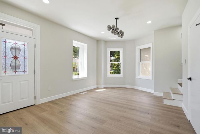 249 WASHINGTON LN, Jenkintown, PA 19046