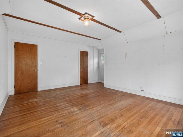 618 Wyndemere Avenue, Ridgewood, NJ 07450