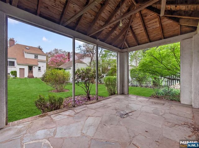 618 Wyndemere Avenue, Ridgewood, NJ 07450