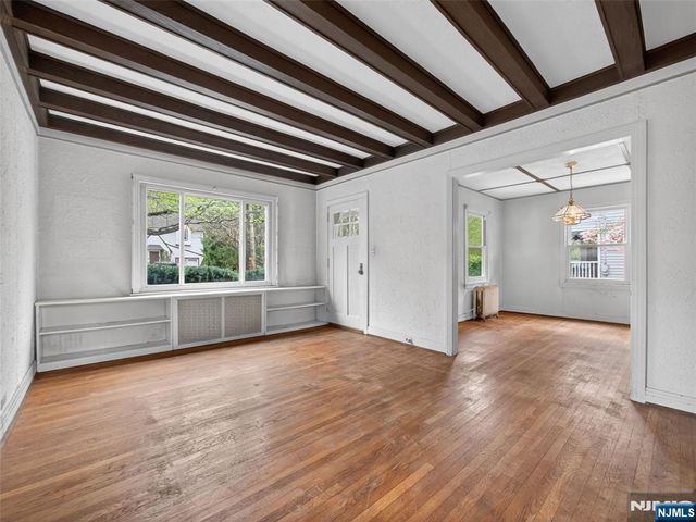 618 Wyndemere Avenue, Ridgewood, NJ 07450