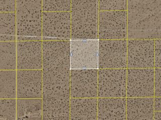 Nearby E Ave F8/142nd St E, Lancaster, CA 93535