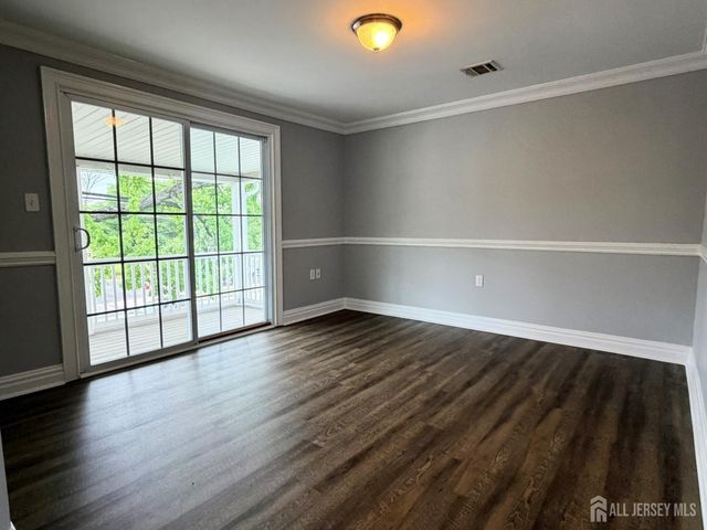 170 Central Avenue B, Metuchen, NJ 08840