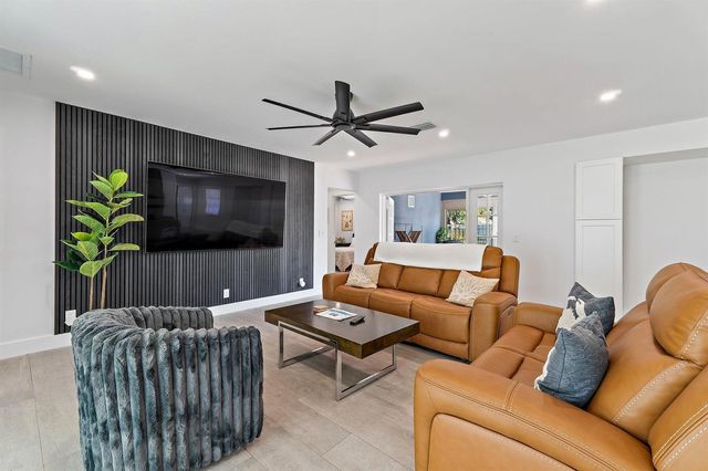4193 HYACINTH Circle N, Palm Beach Gardens, FL 33410