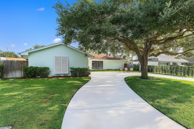 4193 HYACINTH Circle N, Palm Beach Gardens, FL 33410