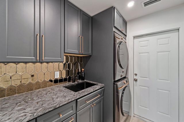 4193 HYACINTH Circle N, Palm Beach Gardens, FL 33410