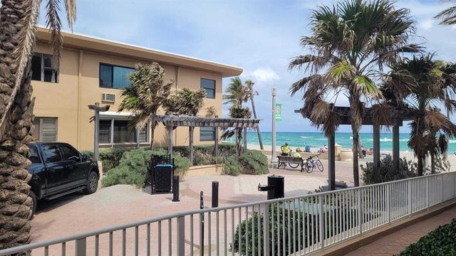 302 New Hampshire Street 1ab, Hollywood, FL 33019