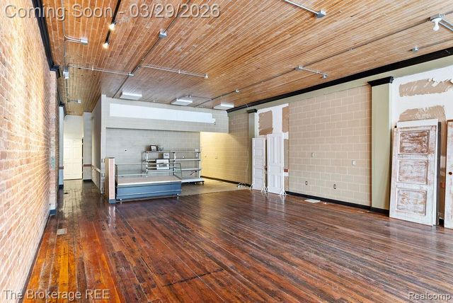 4654 WATER Street, Columbiaville Village, MI 48421