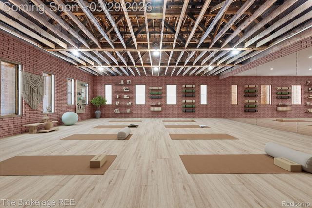 4654 WATER Street, Columbiaville Village, MI 48421