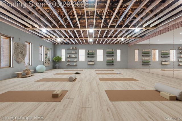 4654 WATER Street, Columbiaville Village, MI 48421