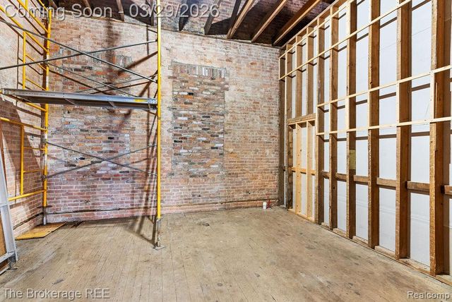 4654 WATER Street, Columbiaville Village, MI 48421