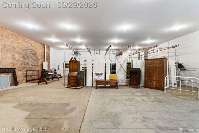 4654 WATER Street, Columbiaville Village, MI 48421