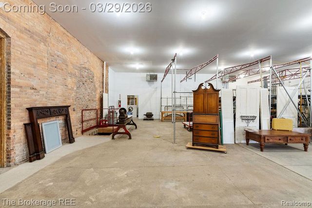 4654 WATER Street, Columbiaville Village, MI 48421