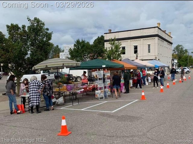 4654 WATER Street, Columbiaville Village, MI 48421