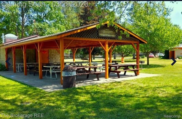 4654 WATER Street, Columbiaville Village, MI 48421