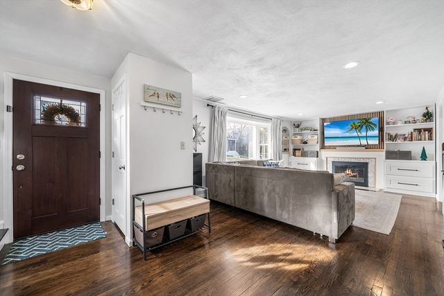 26 Berlin Ave, Milton, MA 02186