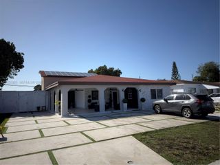 224 E 42nd Street, Hialeah, FL 33013