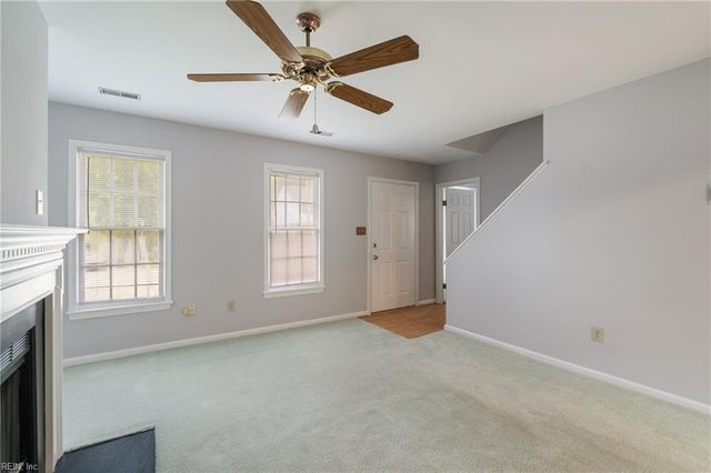 414 Bryan CT, Newport News, VA 23606