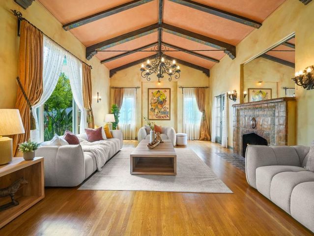 5401 Greenside Drive, San Jose, CA 95127
