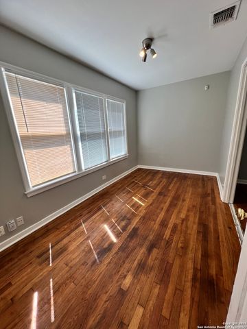 816 SHADWELL DR, San Antonio, TX 78228