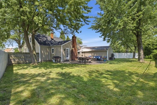 65 Tussing Lane, Tonawanda, NY 14150