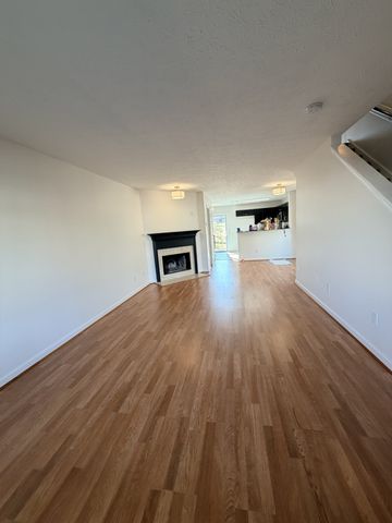 658 Flintlock Ct, Nashville, TN 37217