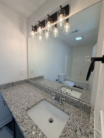 658 Flintlock Ct, Nashville, TN 37217