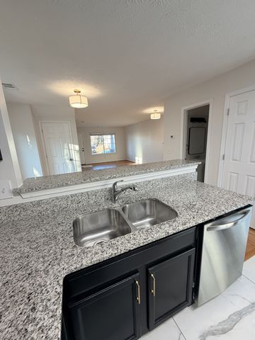 658 Flintlock Ct, Nashville, TN 37217