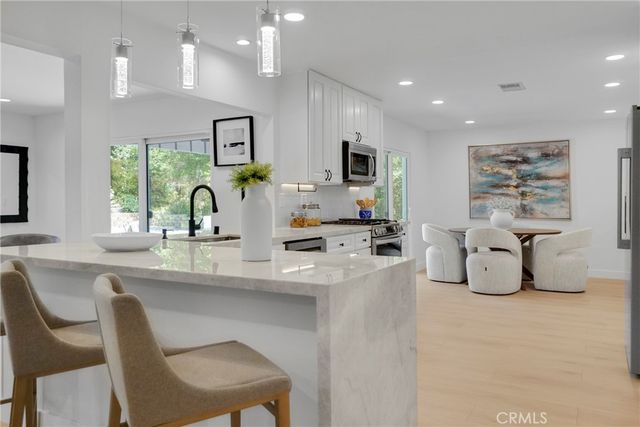 27311 Country Glen, Agoura Hills, CA 91301