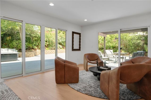 27311 Country Glen, Agoura Hills, CA 91301