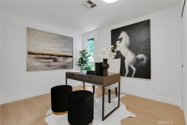 27311 Country Glen, Agoura Hills, CA 91301