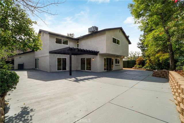 27311 Country Glen, Agoura Hills, CA 91301