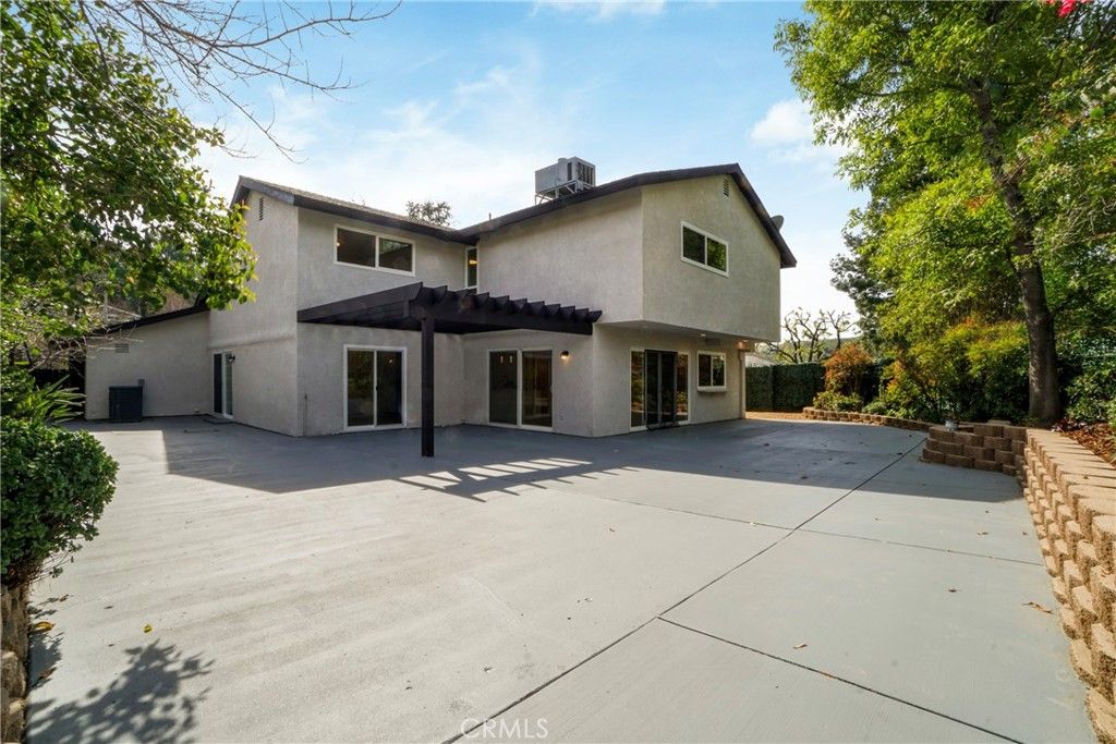 Image 28 of property listing at 27311 Country Glen, Agoura Hills, CA 91301