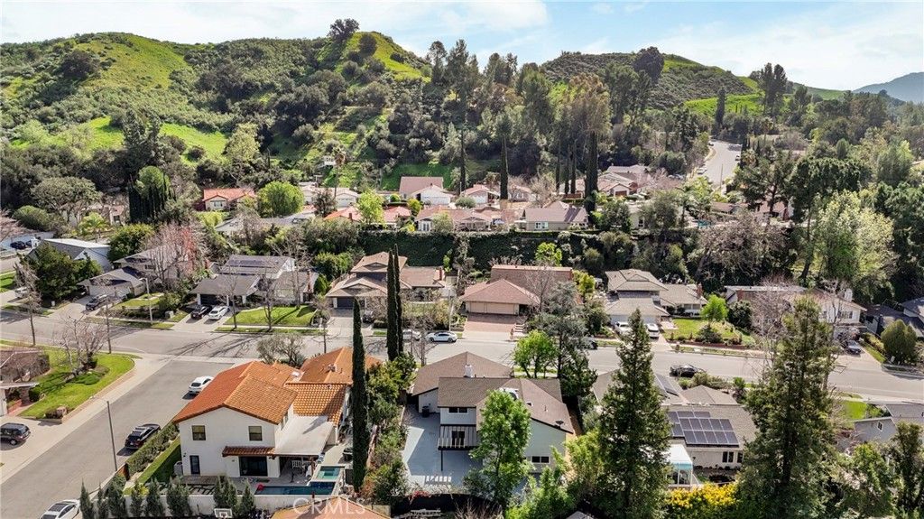 Image 33 of property listing at 27311 Country Glen, Agoura Hills, CA 91301