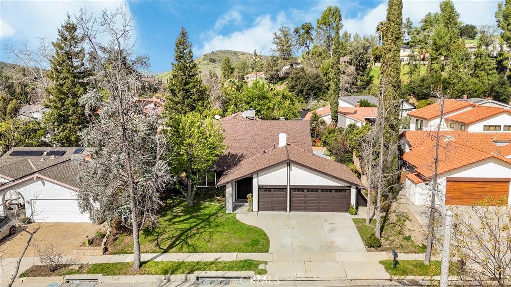 Image 34 of property listing at 27311 Country Glen, Agoura Hills, CA 91301