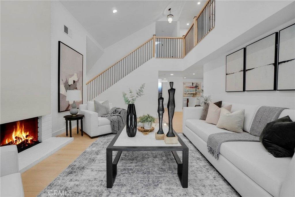Image 8 of property listing at 27311 Country Glen, Agoura Hills, CA 91301
