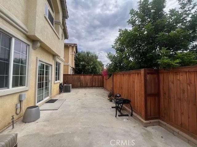 13280 Dronfield Avenue 19, Sylmar, CA 91342