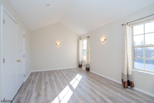 179 Salem Rd, North Brunswick Twp., NJ 08902